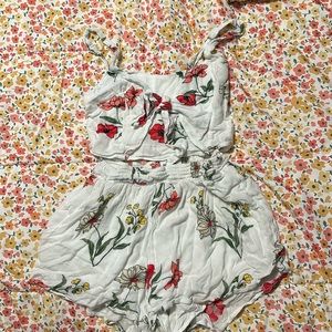 Hollister matching set!